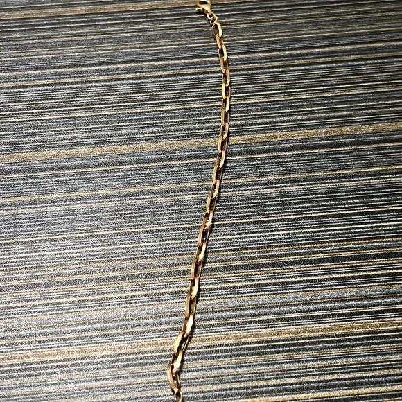 18kt Gold Over Solid Sterling Paper Clip Link Bracelet. 7" - Picture 3 of 3